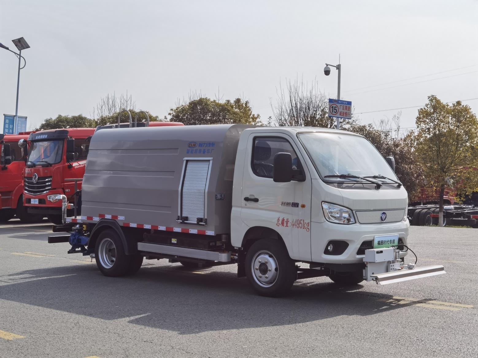 福田祥菱M2純電動路面清洗車